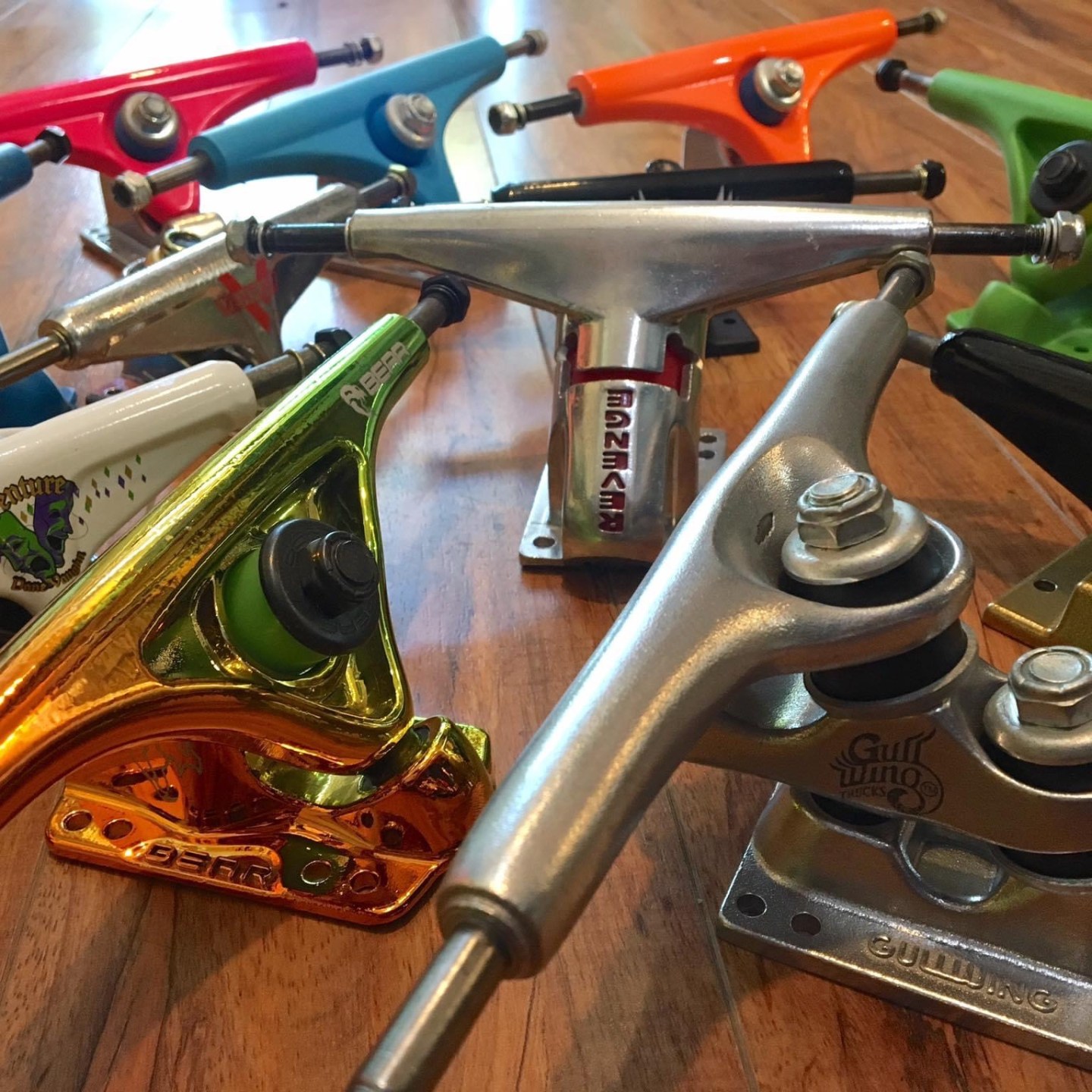Skateboard Trucks